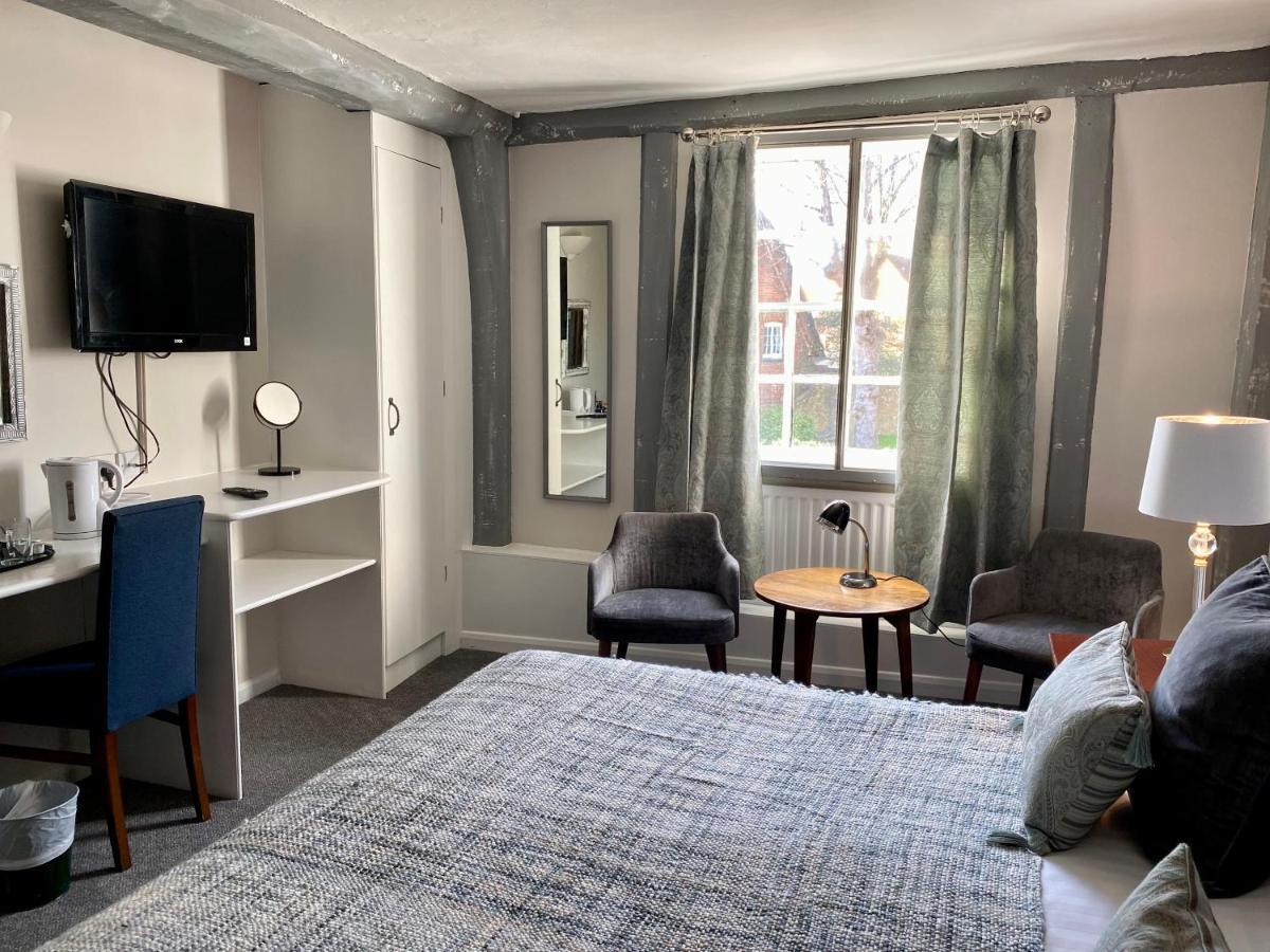 White Hart Hotel 도체스터온템스 외부 사진