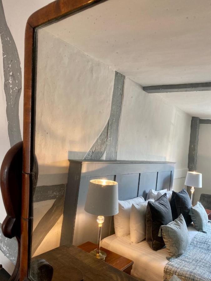 White Hart Hotel 도체스터온템스 외부 사진